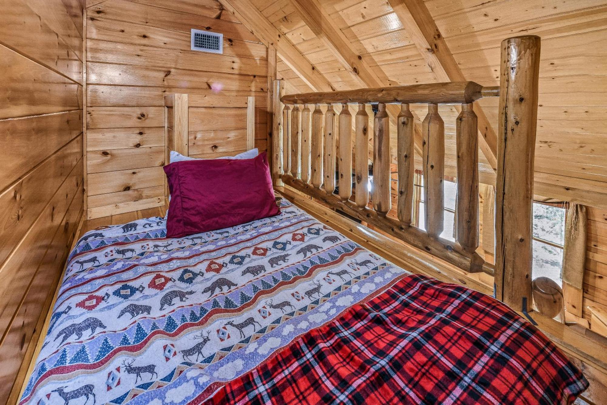 Mountain Spirit Cabin Waldens Creek Exterior photo